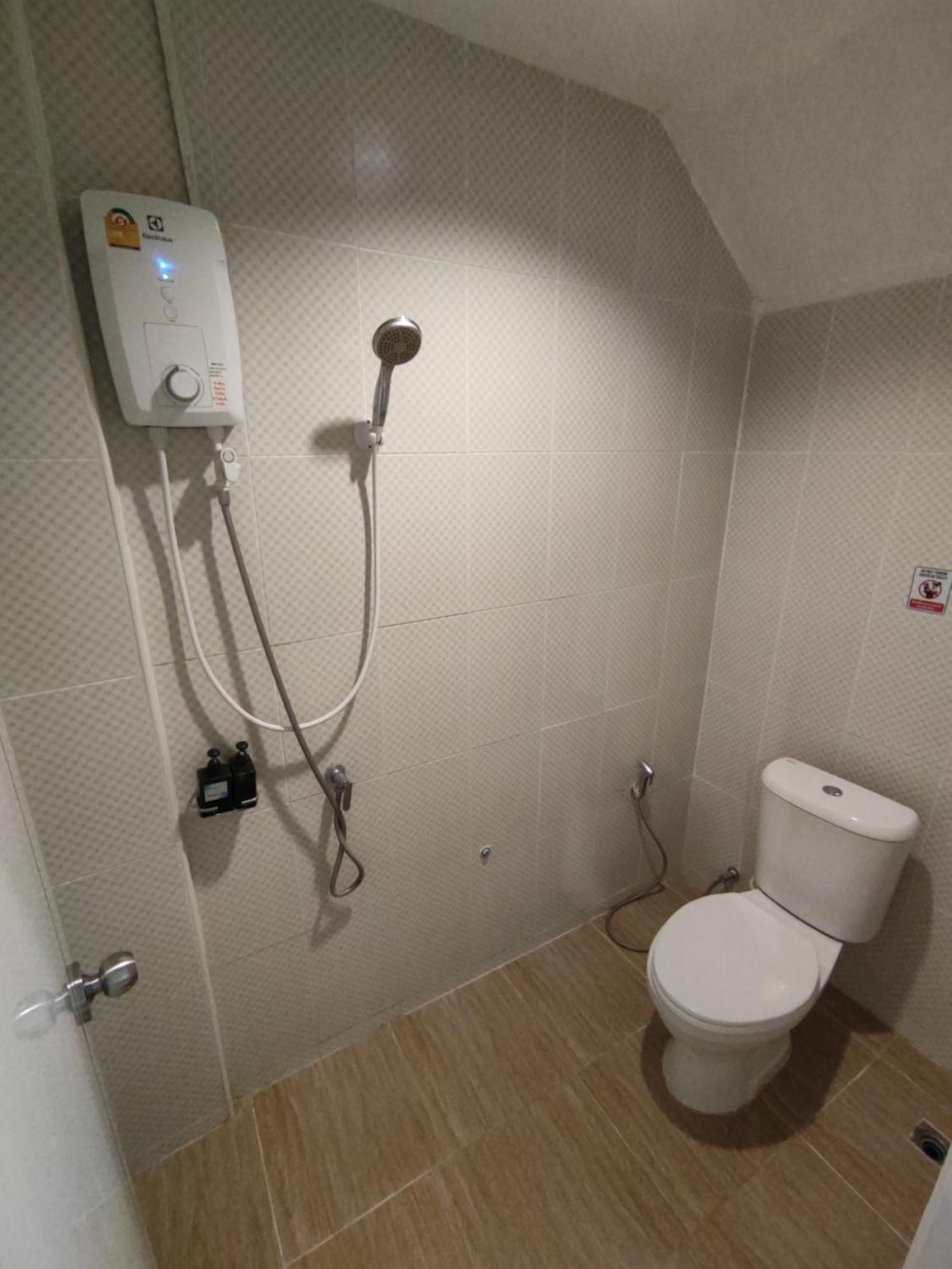 Ban Mai  Life Hotel Rong Khun מראה חיצוני תמונה