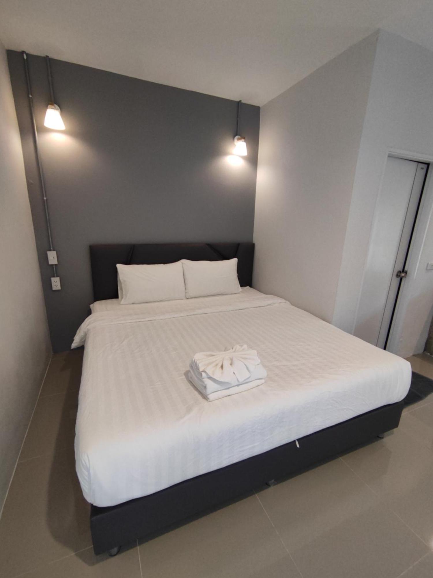 Ban Mai  Life Hotel Rong Khun מראה חיצוני תמונה